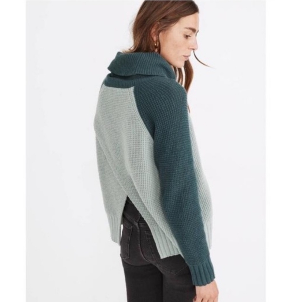 Madewell - Colorblock Eastbrook Turtleneck Cross-Back Sweater | XS: Sage Green - Picture 3 of 15